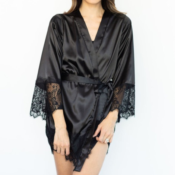 Other - NEW Victoria Satin & Lace Robe Lingerie Set